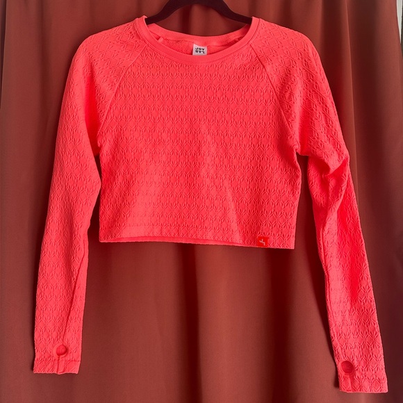 NWT Joy Lab Neon Coral Long Sleeve Crop Top Womens Size XL - Picture 1 of 9